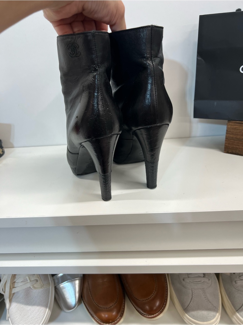 🔥🔥 Chanel Leather High-Heel Boots/COA size 39 fit an 8 MOTHERS DAY PRICE 1 DAY - Picture 7 of 14